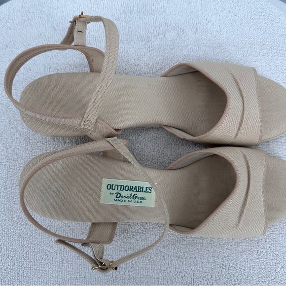 Outdorables Daniel Green Women's Aloha Sandal 9.5N Tan Adjustable Buckle Ankle - Picture 5 of 10